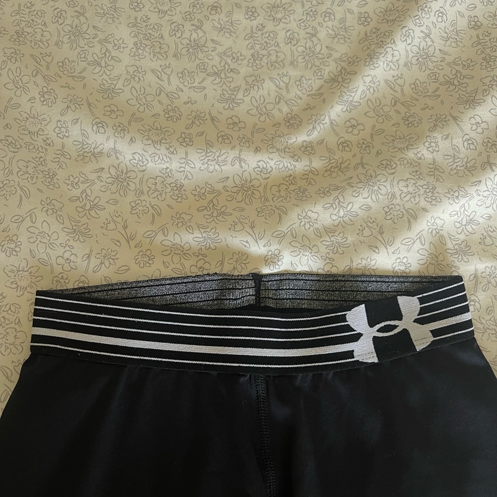 Black Under Armour leggings